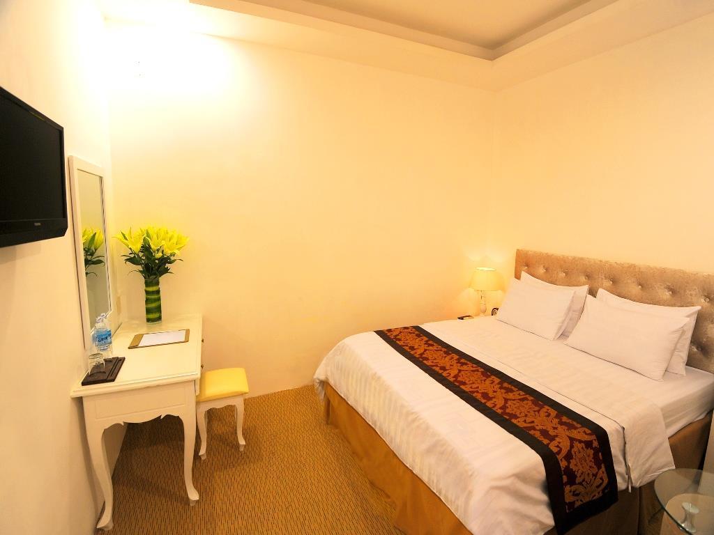 A25 Hotel - 274 De Tham Ho Chi Minh City Bagian luar foto