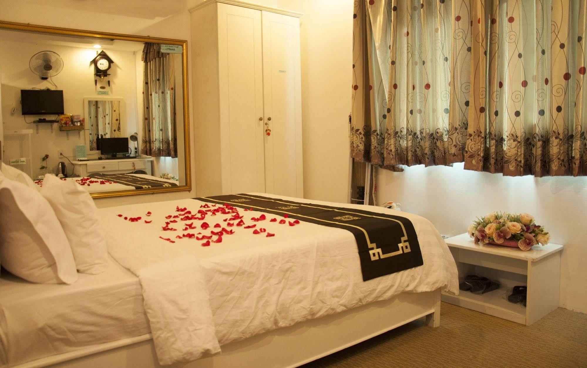 A25 Hotel - 274 De Tham Ho Chi Minh City Bagian luar foto